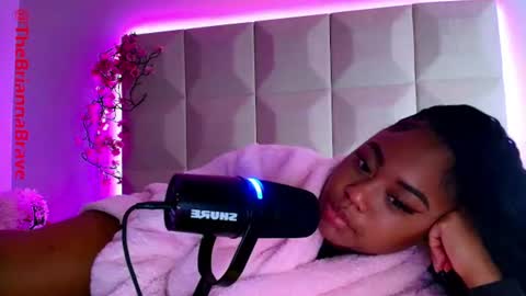 BriannaBrave online show from 27, 6, 2026