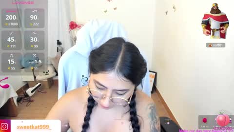 Kat       online show from 1, 2, 2025