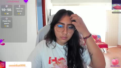 Kat       online show from 10, 3, 2025