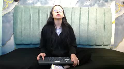 Snapshot of katalina07 chatting on 1, 8, 2026 Katalina online show from 1, 8, 2026