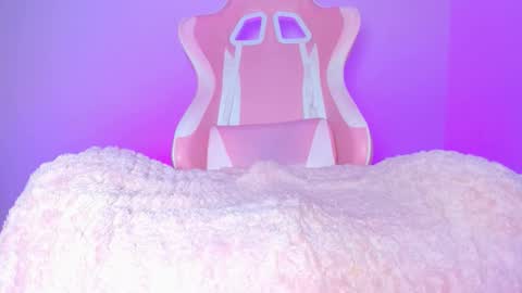 katalinaferreirax online show from 20, 12, 2025