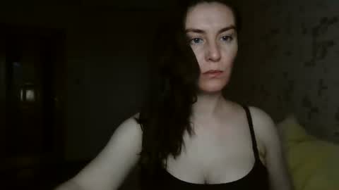 Snapshot of katalinaqe chatting on 18, 9, 2025 KatalinaQE online show from 18, 9, 2025