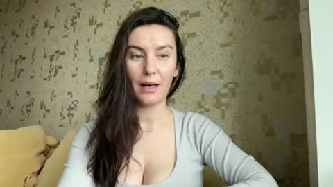 Snapshot of katalinaqe chatting on 2, 2, 2026 KatalinaQE online show from 2, 2, 2026