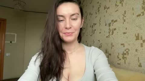 Snapshot of katalinaqe chatting on 5, 2, 2026 KatalinaQE online show from 5, 2, 2026