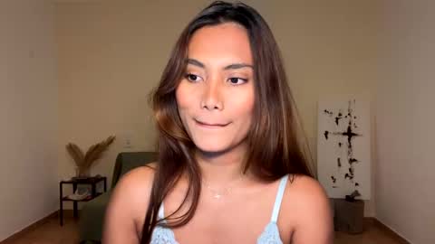 Kate Dami online show from 13, 12, 2024