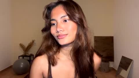 Kate Dami online show from 14, 2, 2025