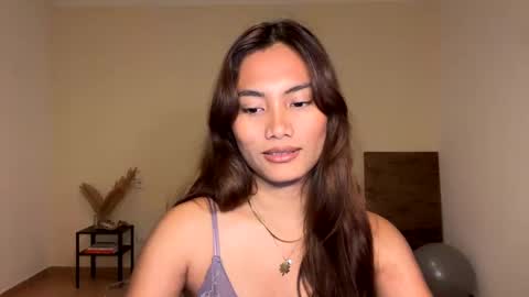 Kate Dami online show from 28, 2, 2025