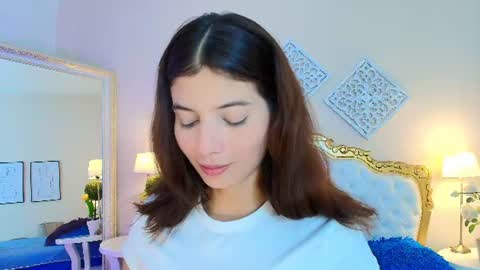 Snapshot of kateemartinez chatting on 1, 7, 2026 katee Martinez online show from 1, 7, 2026