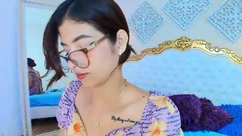 Snapshot of kateemartinez chatting on 4, 7, 2026 katee Martinez online show from 4, 7, 2026
