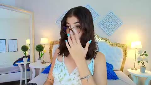 Snapshot of kateemartinez chatting on 18, 7, 2026 katee Martinez online show from 18, 7, 2026