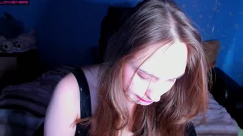 Snapshot of katemad111 chatting on 21, 11, 2025 Katty online show from 21, 11, 2025