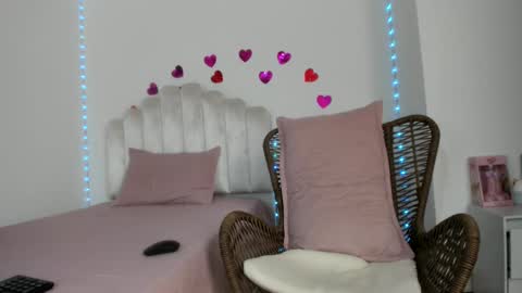 katherin moore online show from 16, 9, 2025