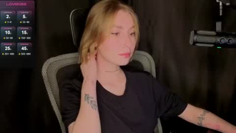Snapshot of kateslil chatting on 14, 6, 2026 Kate online show from 14, 6, 2026