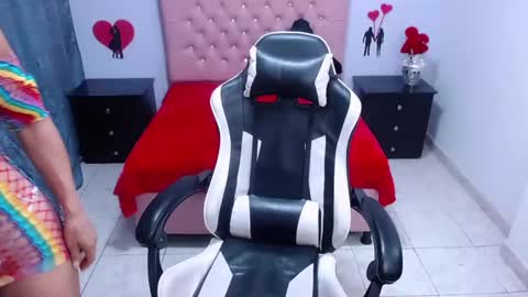 Snapshot of katetompson chatting on 17, 2, 2025 kate Tompson online show from 17, 2, 2025