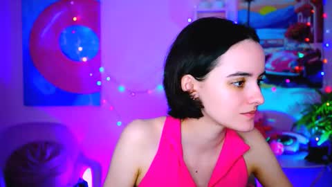 katewillows online show from 16, 2, 2026