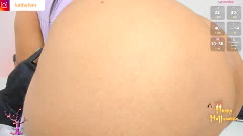 Snapshot of kathefoxx chatting on 21, 10, 2025 Emma online show from 21, 10, 2025