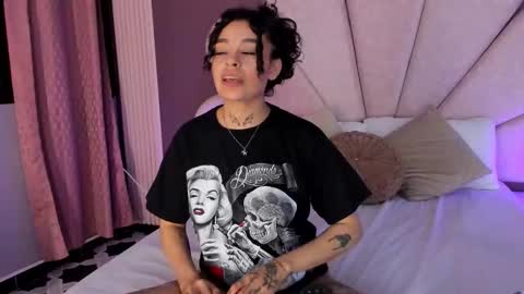 Snapshot of kathegomez_ chatting on 17, 1, 2026 KatheGomez online show from 17, 1, 2026