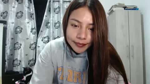 Snapshot of katherine_rodas2 chatting on 15, 12, 2024 katherine_rodas2 online show from 15, 12, 2024