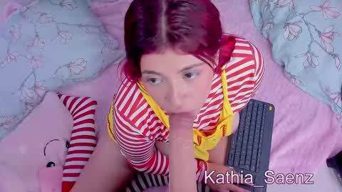 Kathia  online show from 6, 2, 2025