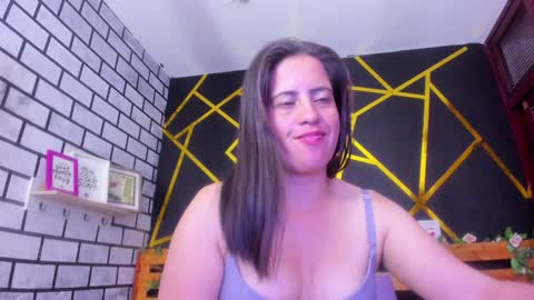 Paola online show from 18, 12, 2024