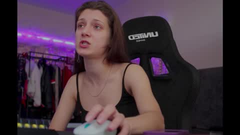 Snapshot of kathleen_frost chatting on 23, 9, 2025 kathleen_frost online show from 23, 9, 2025