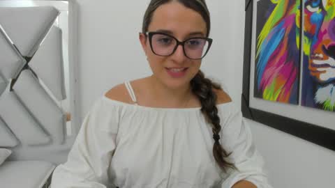 Khaterine online show from 27, 1, 2025