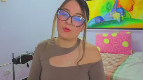 Snapshot of katia_foxx chatting on 11, 7, 2026 Khaterine online show from 11, 7, 2026