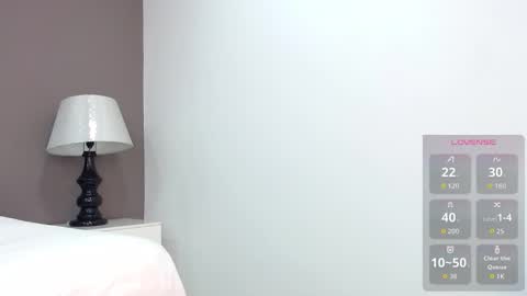 Katia Foster online show from 12, 11, 2025