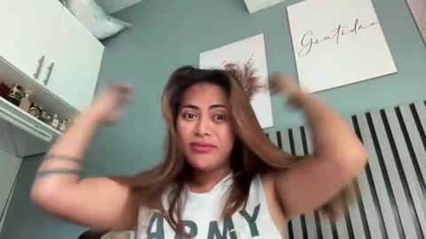 katiefrox  online show from 30, 10, 2025