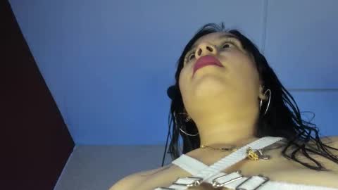 Snapshot of katiie_m chatting on 11, 2, 2026 Katie online show from 11, 2, 2026