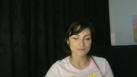 Snapshot of katlopez19 chatting on 6, 12, 2024 katalina online show from 6, 12, 2024