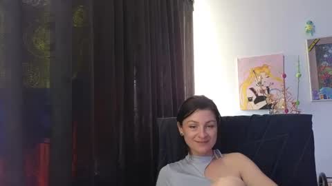 Snapshot of katlopez19 chatting on 15, 9, 2025 katalina online show from 15, 9, 2025