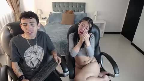 Snapshot of katnia_and_marcuz chatting on 28, 2, 2025 Katnia and Marcuz online show from 28, 2, 2025