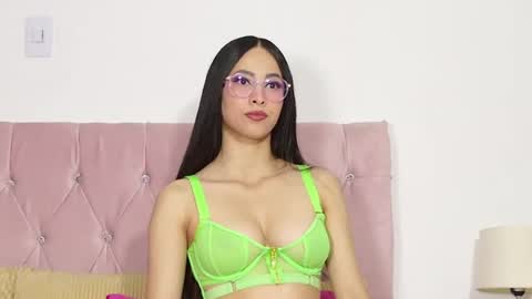 Snapshot of katrina_clarks chatting on 12, 7, 2026 katrina clark online show from 12, 7, 2026
