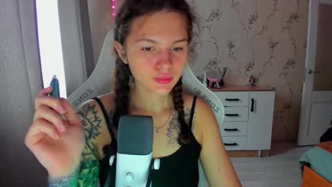 Katty online show from 14, 10, 2025