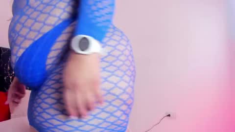 Snapshot of katte_landerr chatting on 22, 4, 2026 Katte online show from 22, 4, 2026