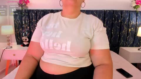 Snapshot of katte_landerr chatting on 8, 5, 2026 Katte online show from 8, 5, 2026
