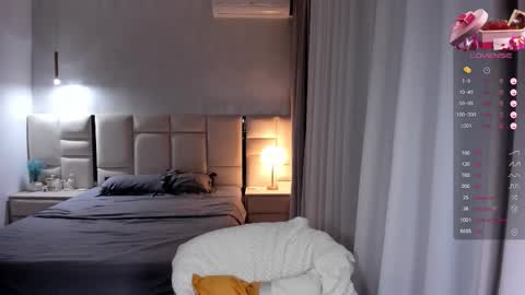 Snapshot of kattelovelyy chatting on 11, 9, 2025 GoddessKateline online show from 11, 9, 2025