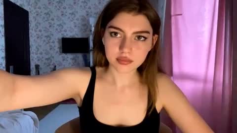 Molly online show from 14, 7, 2026