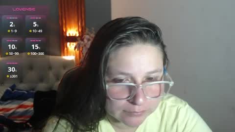 Snapshot of katty_findom_ chatting on 24, 6, 2026 katty online show from 24, 6, 2026