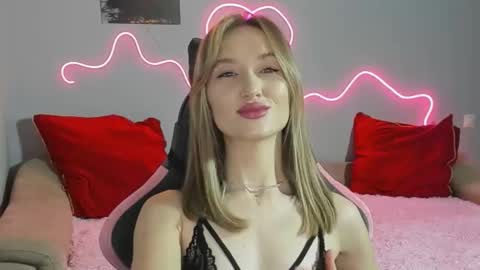 KattyFillHot online show from 27, 10, 2025