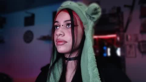 Snapshot of kattze chatting on 10, 1, 2025 online show from 10, 1, 2025