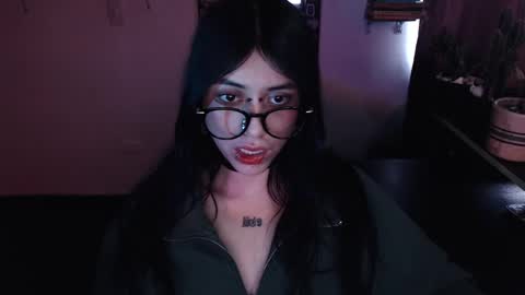 Snapshot of kattze chatting on 2, 3, 2025 online show from 2, 3, 2025