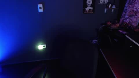 Snapshot of kattze chatting on 30, 10, 2025 online show from 30, 10, 2025