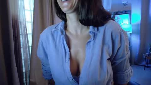 Katy online show from 7, 10, 2025