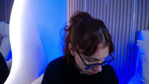 Snapshot of katy_van chatting on 24, 6, 2026 Katy Van online show from 24, 6, 2026