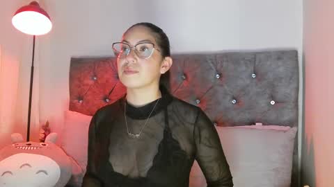 Snapshot of katybelladonna chatting on 8, 3, 2025 KATY online show from 8, 3, 2025