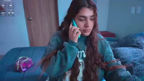 Snapshot of katybloom_ chatting on 29, 7, 2026 online show from 29, 7, 2026