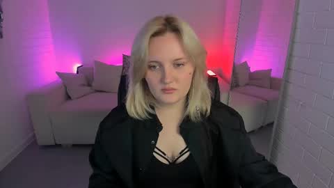 Katy online show from 19, 4, 2026