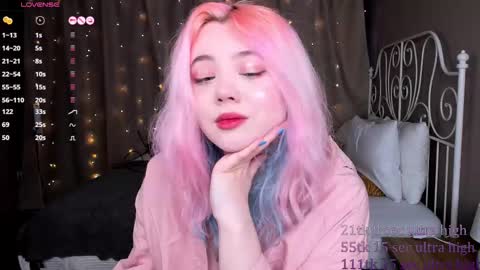 Snapshot of kawaii_yuki chatting on 23, 2, 2025 Yuki online show from 23, 2, 2025